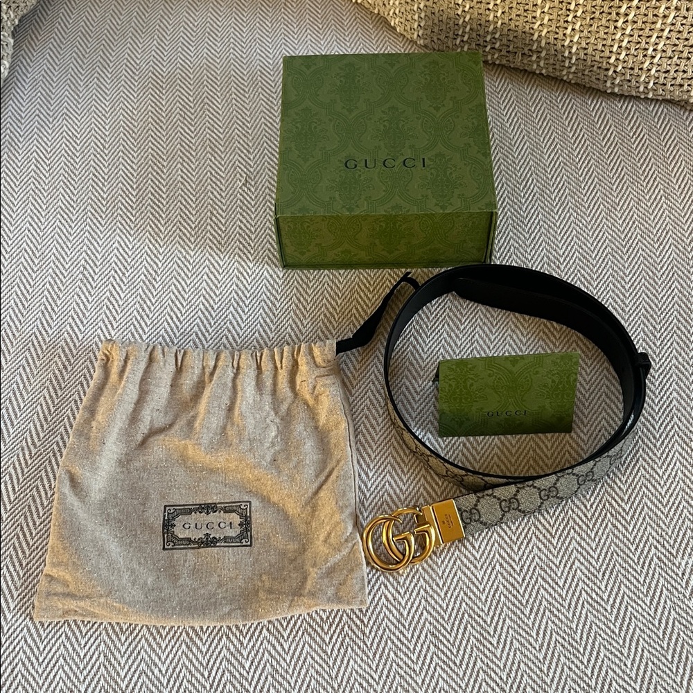 Reversible Gucci Marmont Belt GG.